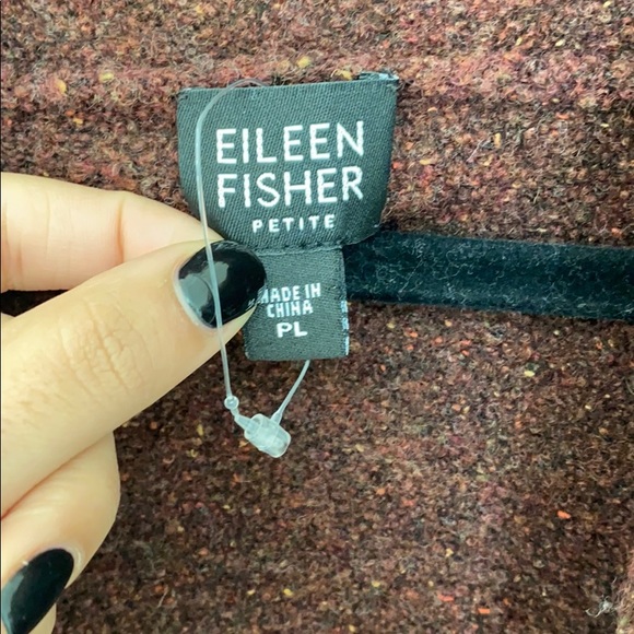 EILEEN FISHER SWEATER. - Picture 2 of 3